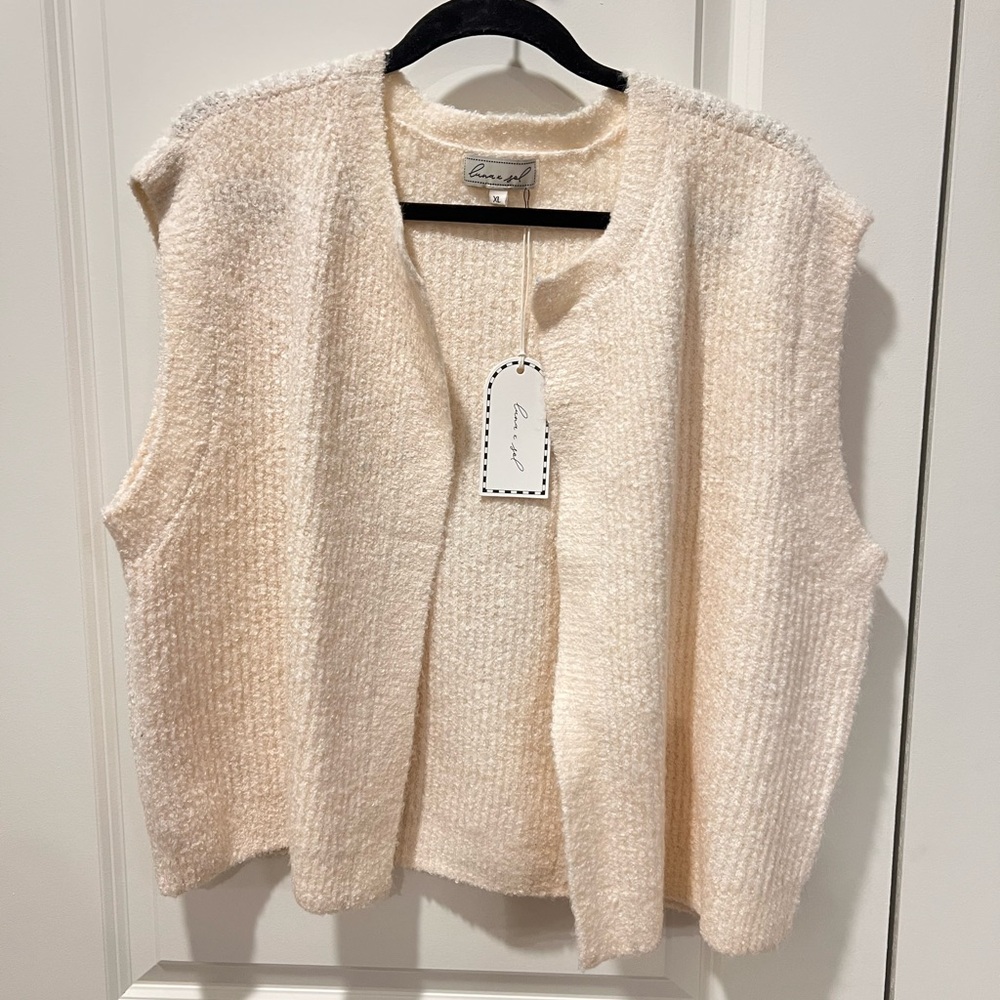 NWT Luna & Sol Cream Sweater Vest